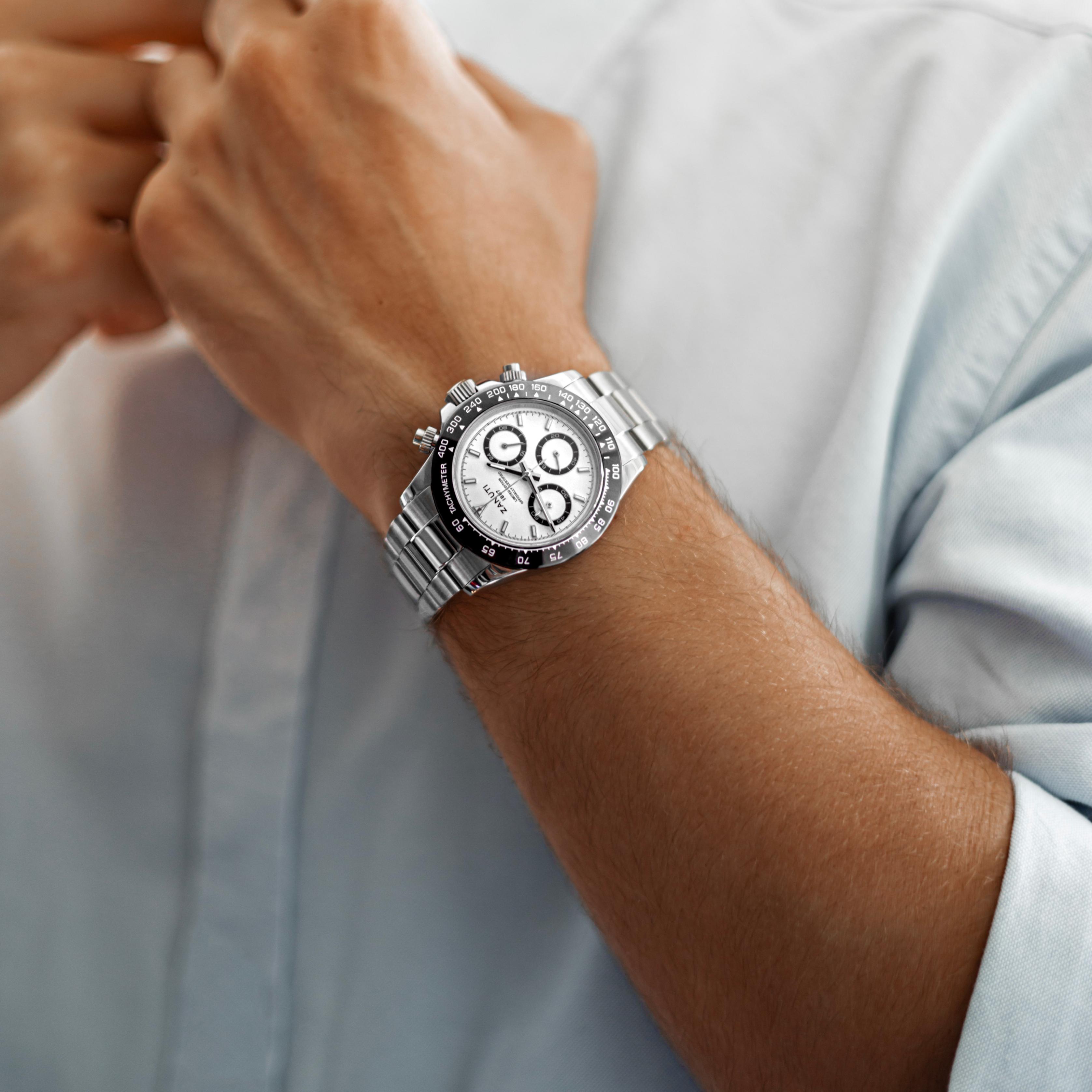 SILVERSTONE • CHRONO