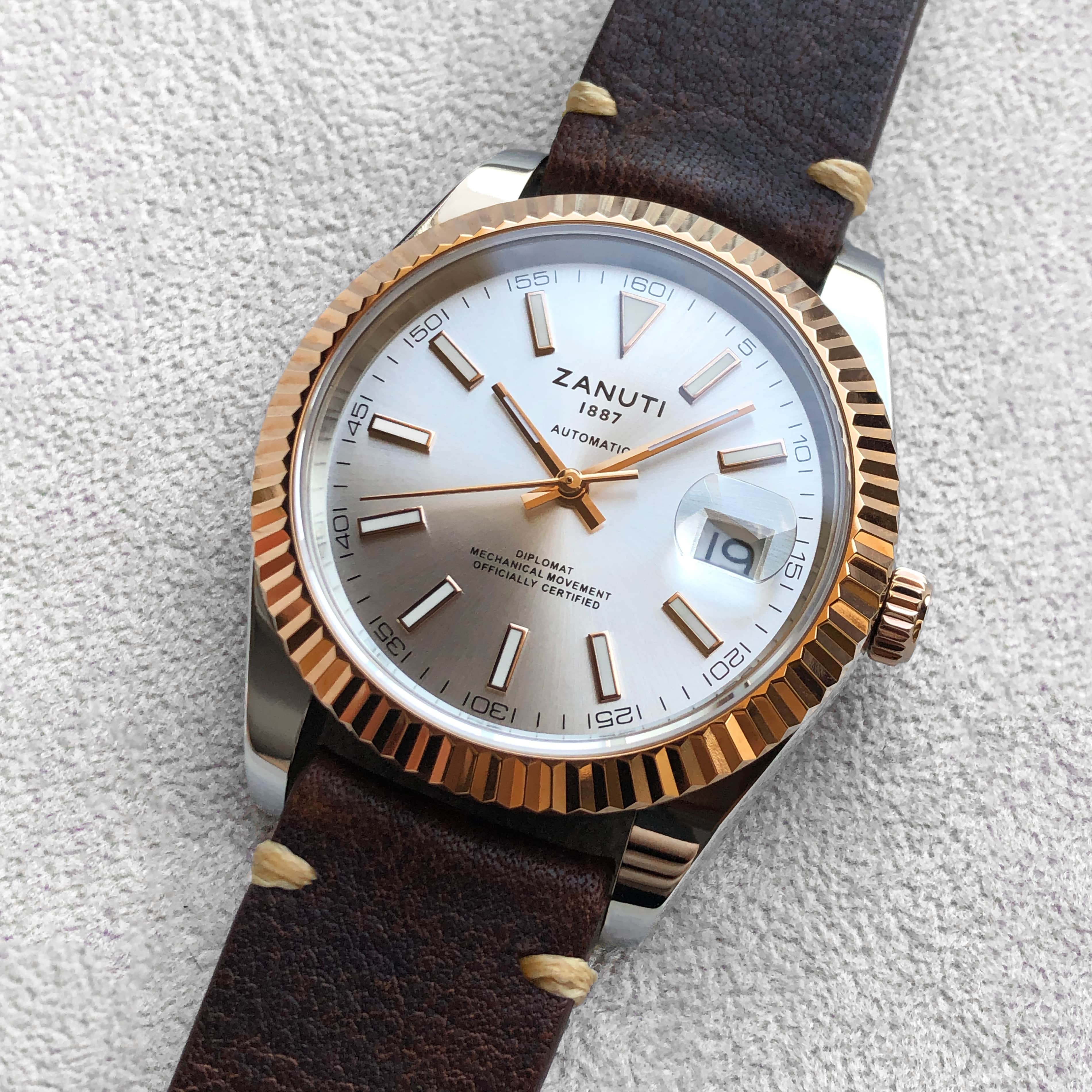 DIPLOMAT • AUTOMATIC