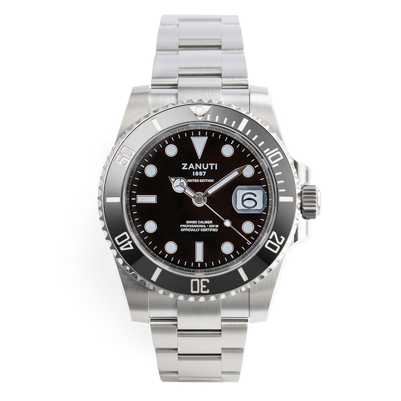DIVER • 200M